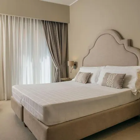 Capri Hotel