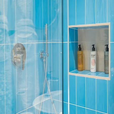 Готель Capri (adults Only) 4*