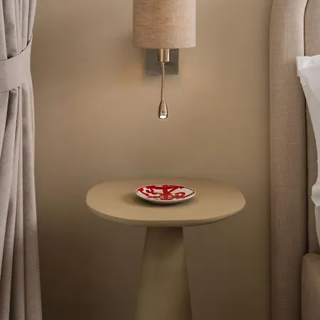 Hotel Capri 4*