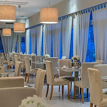 Ξενοδοχείο Capri- Adult Only 4*