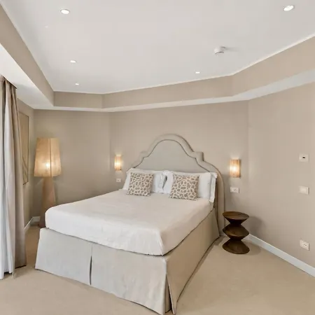 Ξενοδοχείο Capri- Adult Only 4*