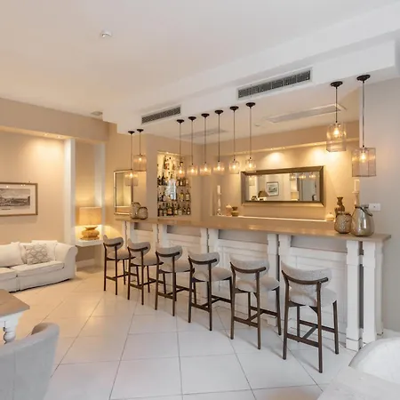 Capri- Adult Only 4*